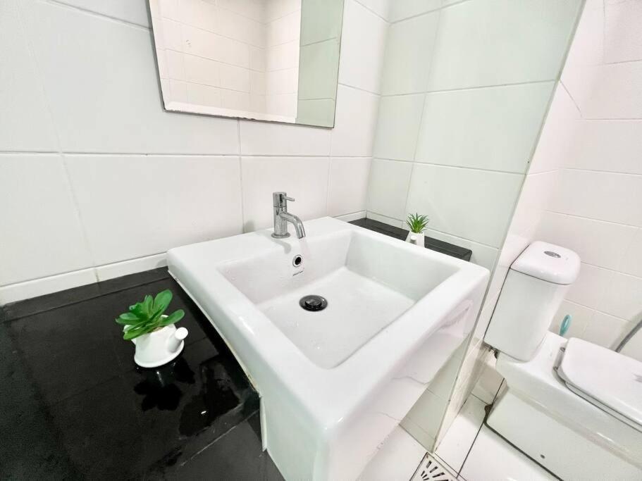 D 1-5Pax Cozy Home Trefoil Setia Alam 3Bed Wifi &Tv Shah Alam Setia City Mall Dış mekan fotoğraf